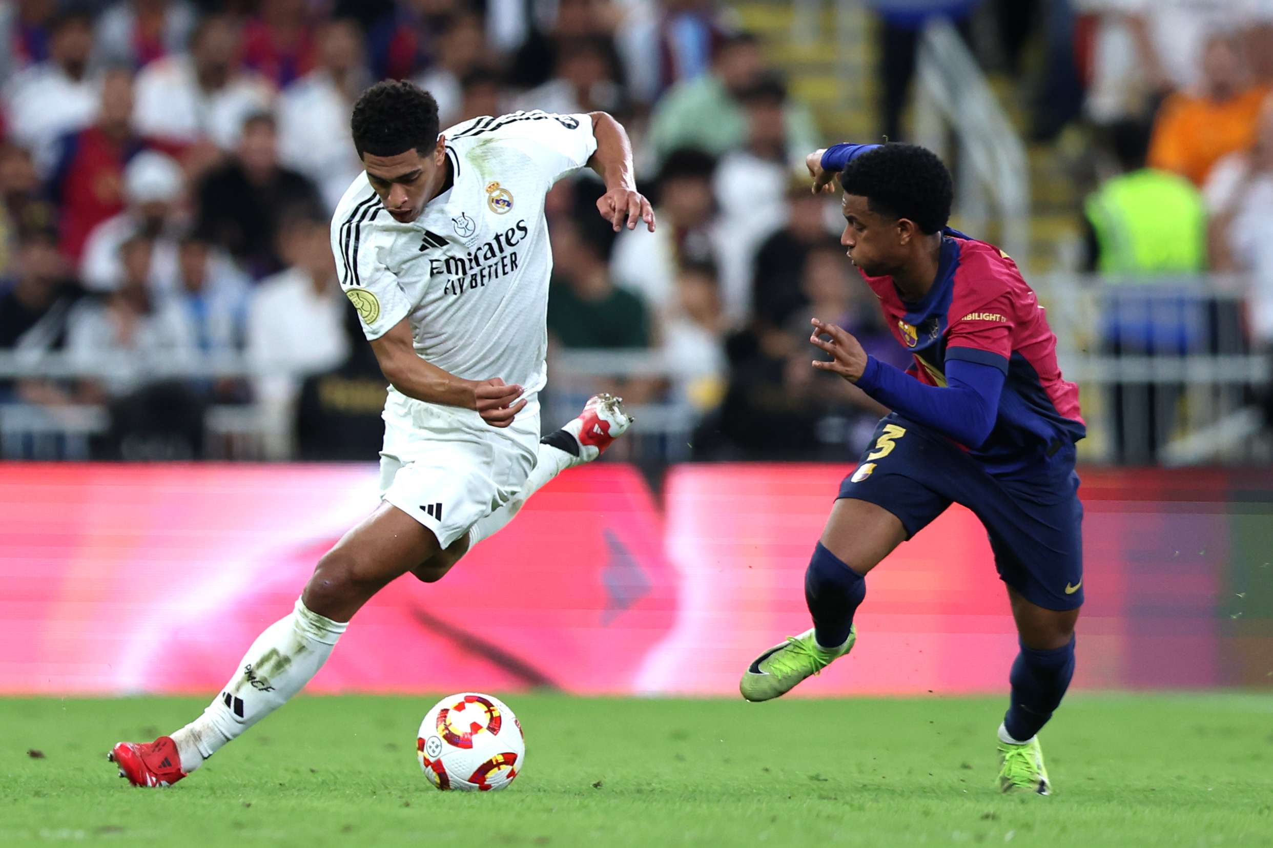 地参与其中 地参与其中